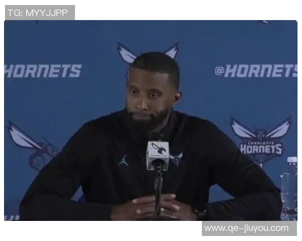 黄蜂主帅赞克尼佩尔竞争意识强调场上沟通能力需提升 黄蜂主帅赞克尼佩尔竞争意识强调场上沟通能力需提升