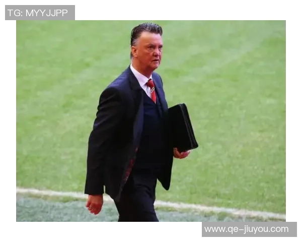 费迪南德认为范加尔出售维尔贝克是失误能助力舍什科等前锋成长