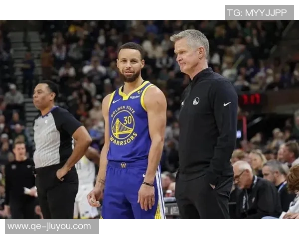 勇士新阵容崛起霍福德助力库里展现无敌风采 勇士新阵容崛起霍福德助力库里展现无敌风采