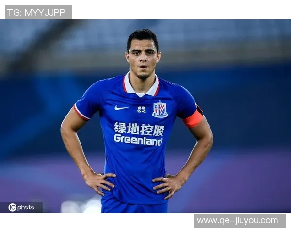 法丙精彩瞬间35米远射破门球员展现绝佳技术与力量 法丙精彩瞬间35米远射破门球员展现绝佳技术与力量