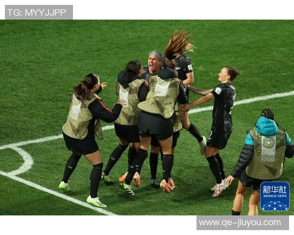 挪威球迷欢庆世界杯入场厄德高压轴登场点燃激情