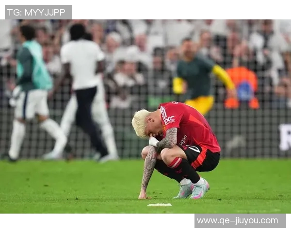 曼联球员与主教练关系良好球员更关注表现不佳的沮丧情绪