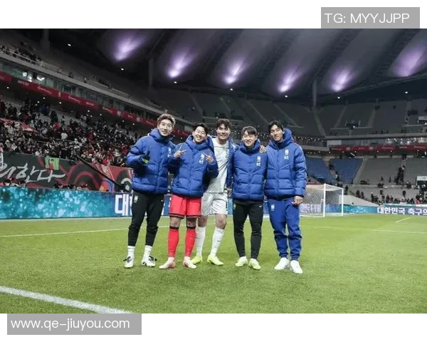 孙兴慜感恩寒冬中支持他的韩国球迷温暖心灵的集训时光