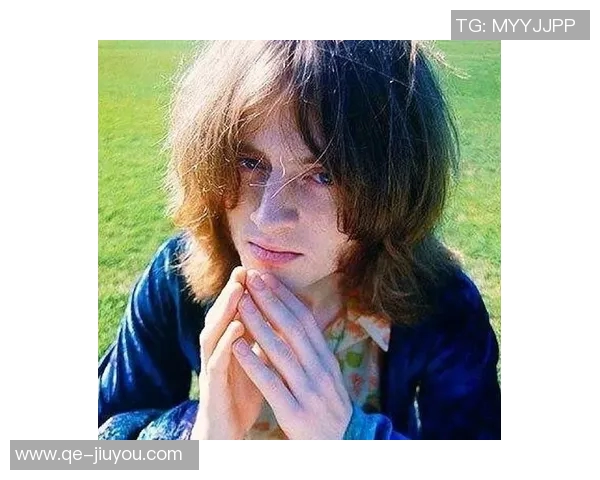 邮报报道石玫瑰乐队贝斯手马尼去世终生红魔球迷享年63岁 邮报报道石玫瑰乐队贝斯手马尼去世终生红魔球迷享年63岁